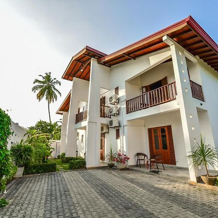 Villa Effort Ахангама Экстерьер фото